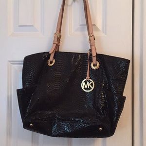 Michael Kors Snakeskin shoulder bag